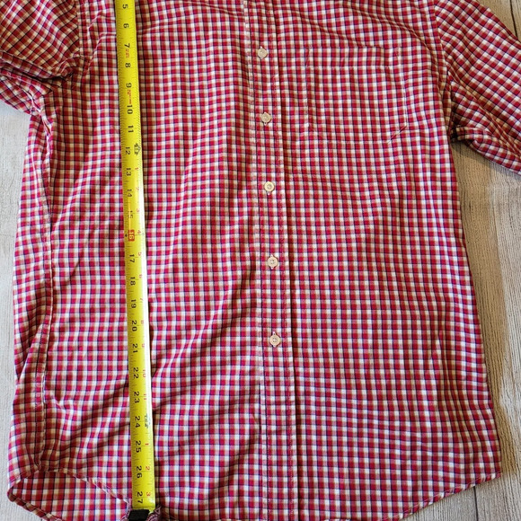 Pendleton Men's •Size Medium• Bridgeport Button Down - Picture 5 of 6